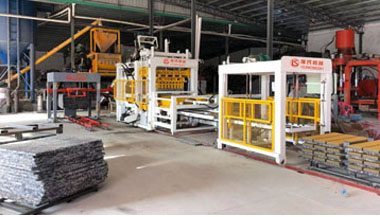 PC磚、透水磚生產現場