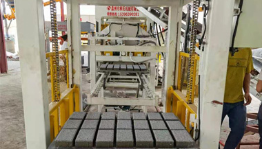 PC磚、PC仿石透水磚