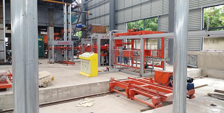 RGV智能子母車全自動生產磚線