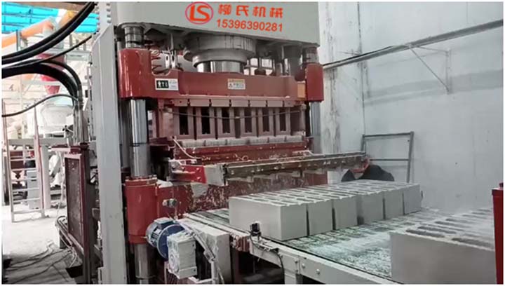 磷石膏砌塊靜壓磚機